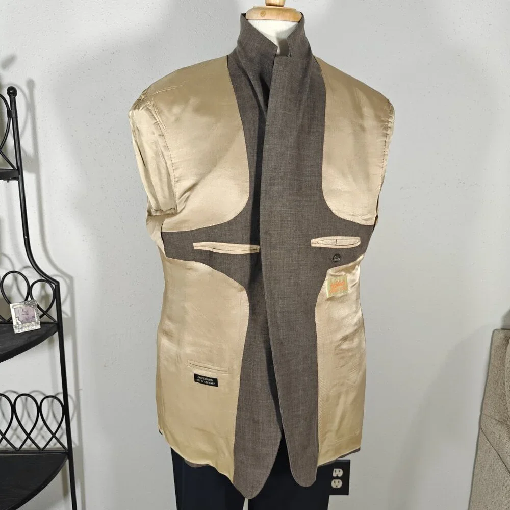 Coconut Grove Men's Sport Coat Blazer Three Button‎ Brown Linen Polyester 48R